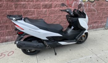 
									2018 Suzuki Burgman 400 full								