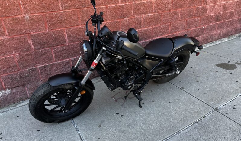 
								2023 Honda Rebel 300 full									