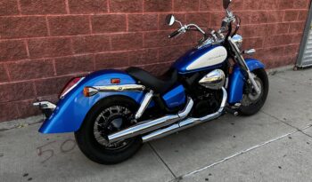 
									2022 Honda Shadow Aero full								