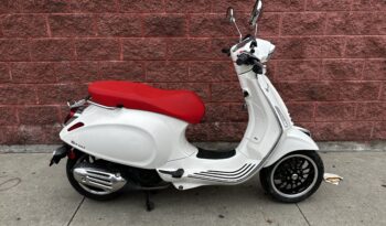 
									2019 Vespa Sprint 150 full								