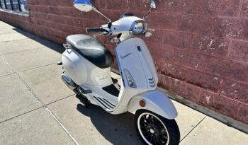 
									2018 Vespa Spring 150 full								