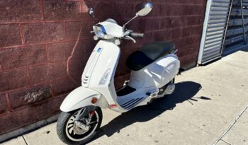 
									2018 Vespa Spring 150 full								