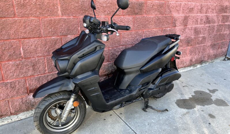 
								2022 Yamaha Zuma 125 full									
