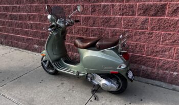 
									2009 Vespa LXV 150 full								