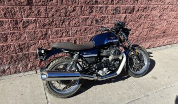 
									2021 Motto Guzzi 850 – 0172 full								