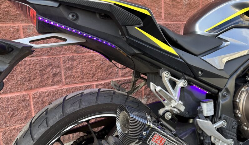 
								2023 Honda CBR500R Gray full									