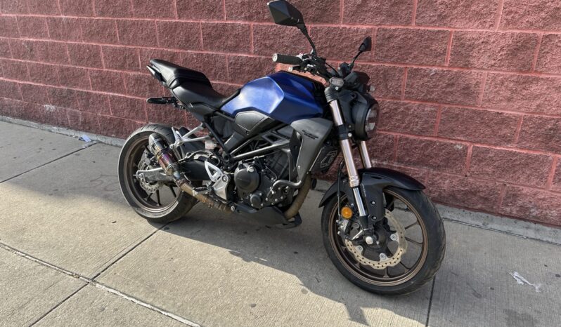 
								2020 Honda CB300F Blue full									